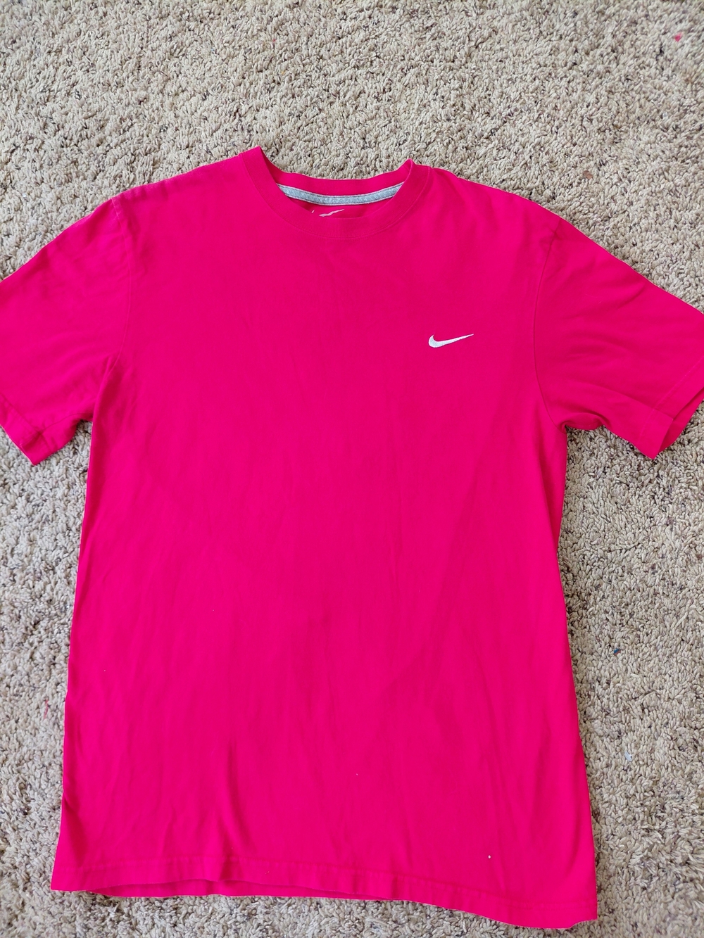 Nike Men’s Red Dri-FIT Crew Neck T-Shirt